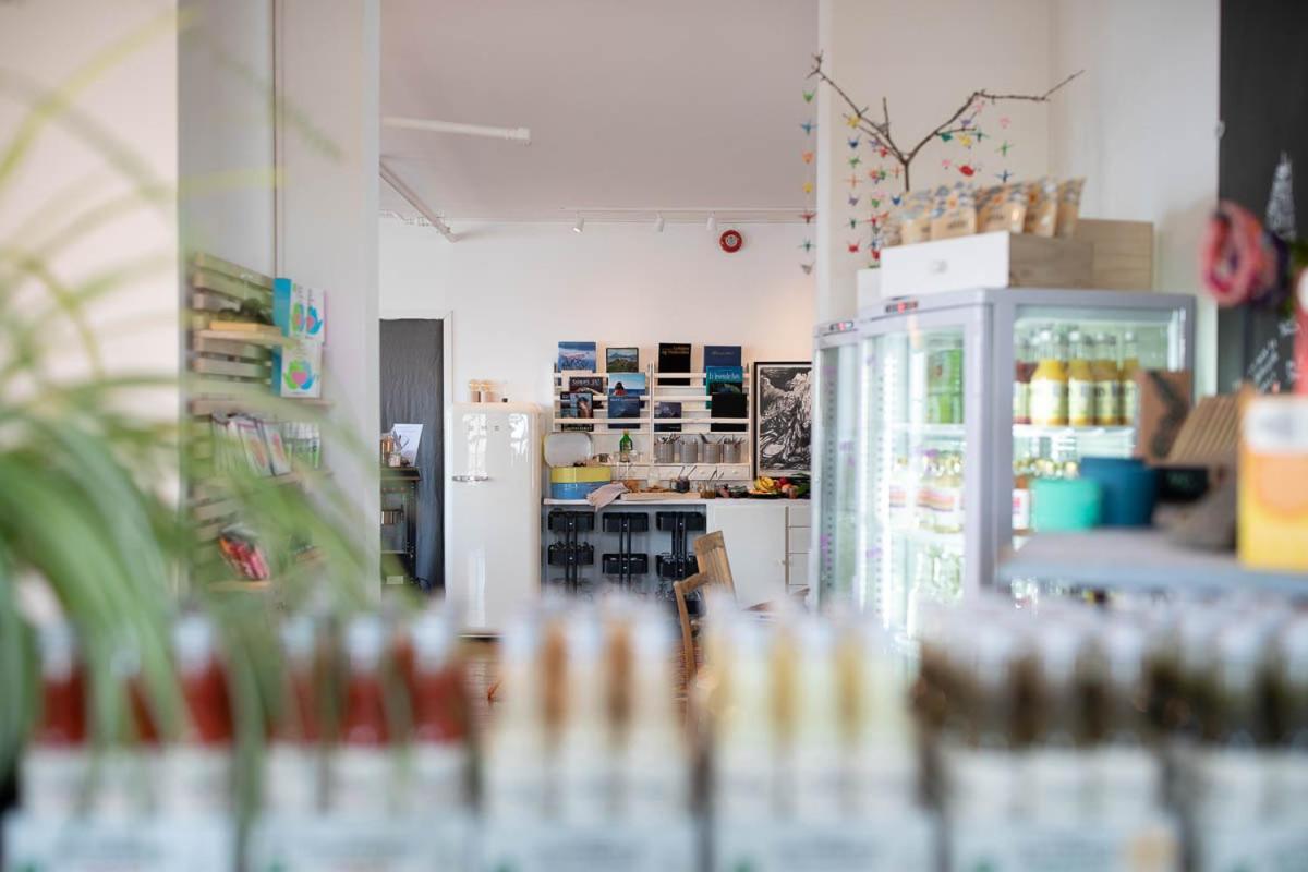 Catogarden - Boutique Home & Activity Centre Рейне Экстерьер фото